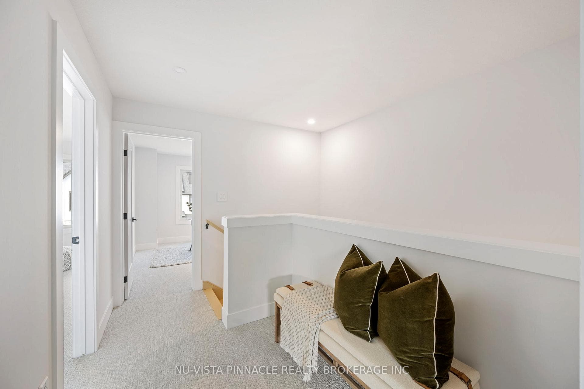 1175 RIVERBEND Road Unit 18 photo 18