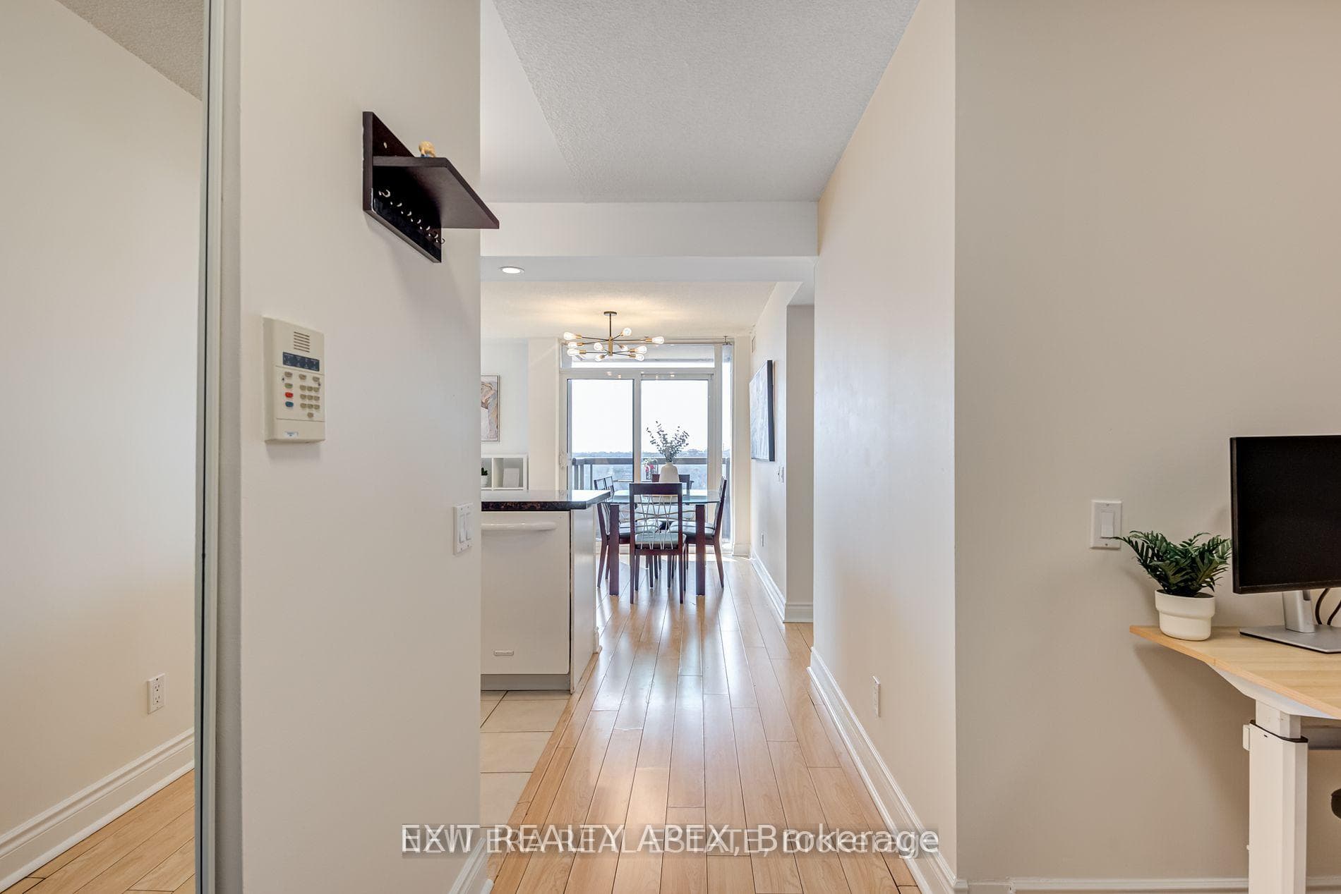 5 Northtown Way Unit 1102 photo 5