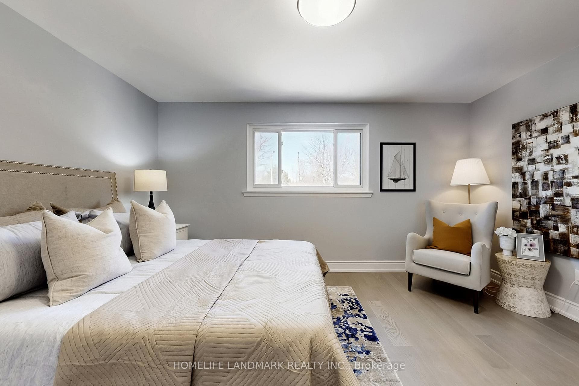 38 Pebblehill Square photo 21