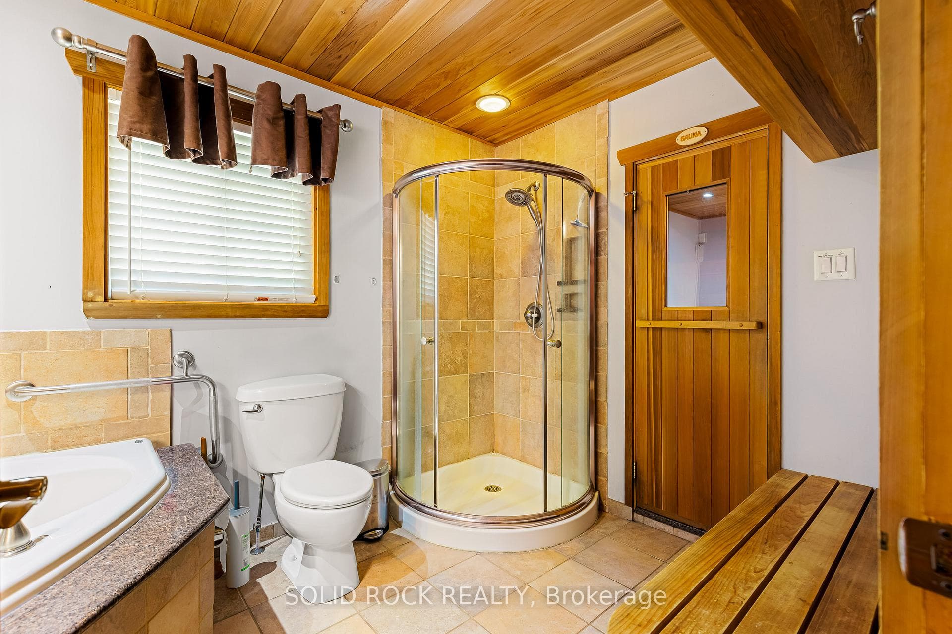 261 Lacourse Lane photo 22