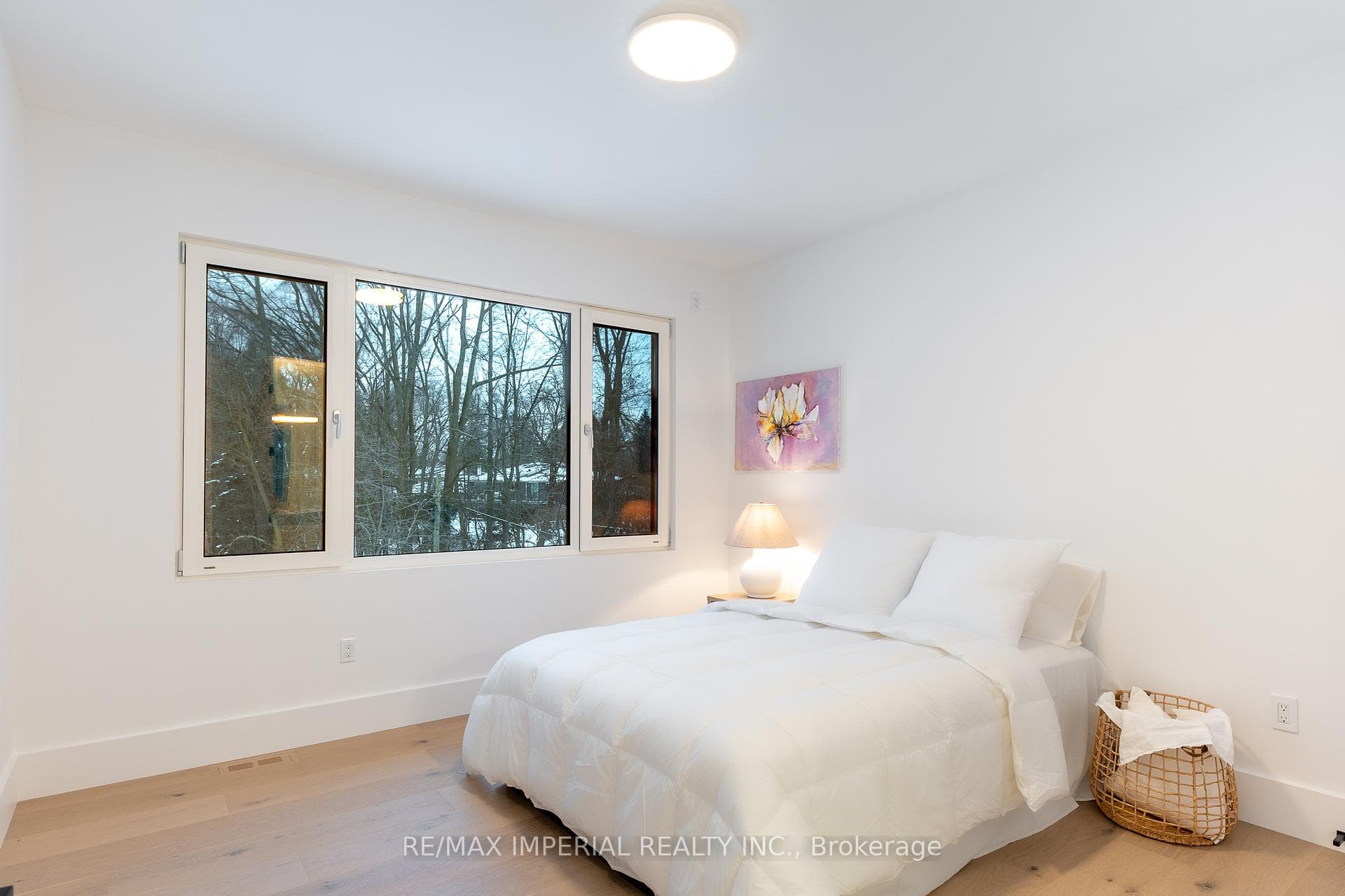 2108 Devon Road photo 26