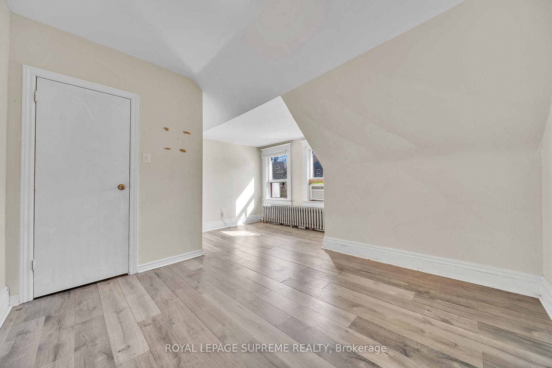 9 Rusholme Park Crescent photo 33