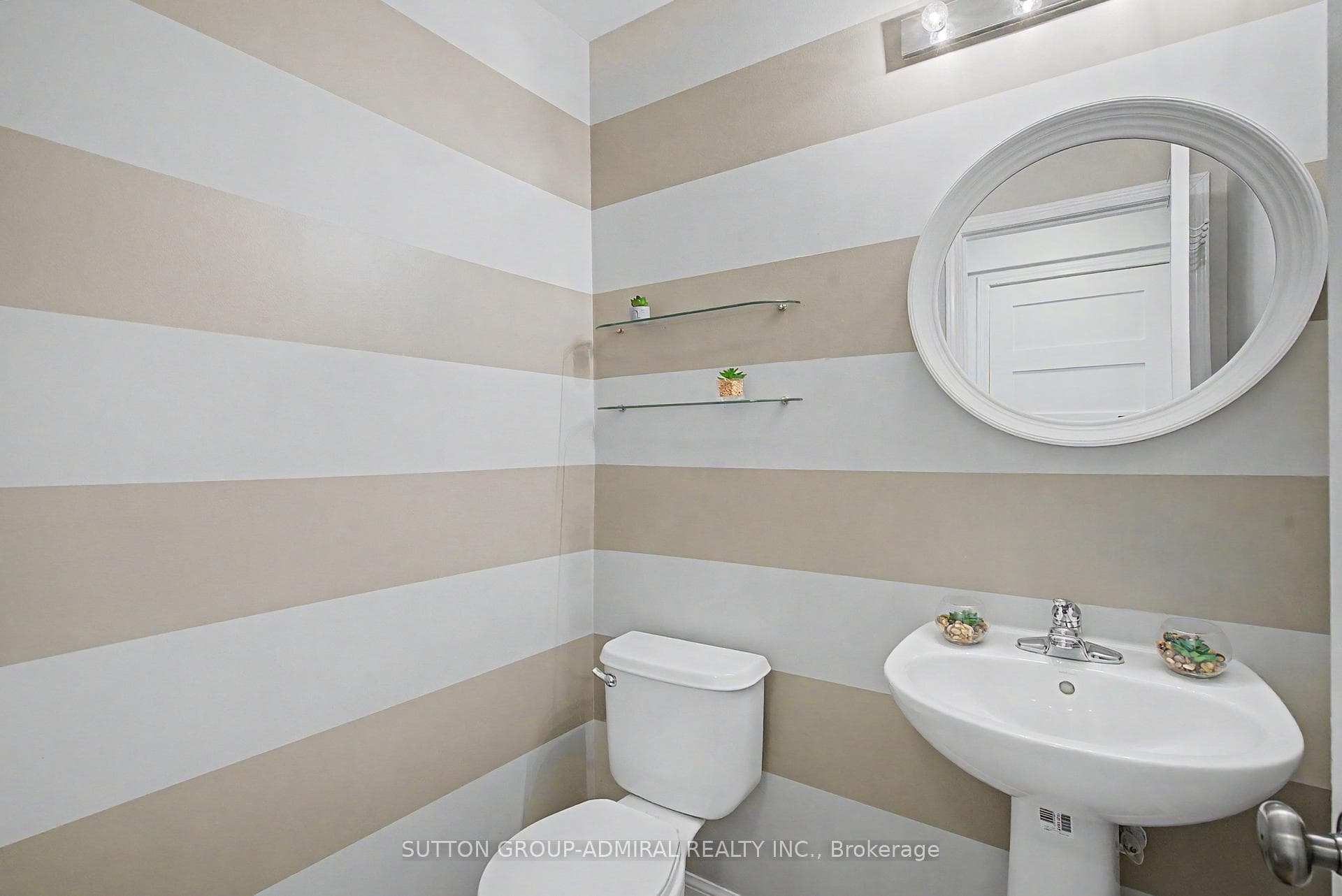 3117 Rotary Way photo 9