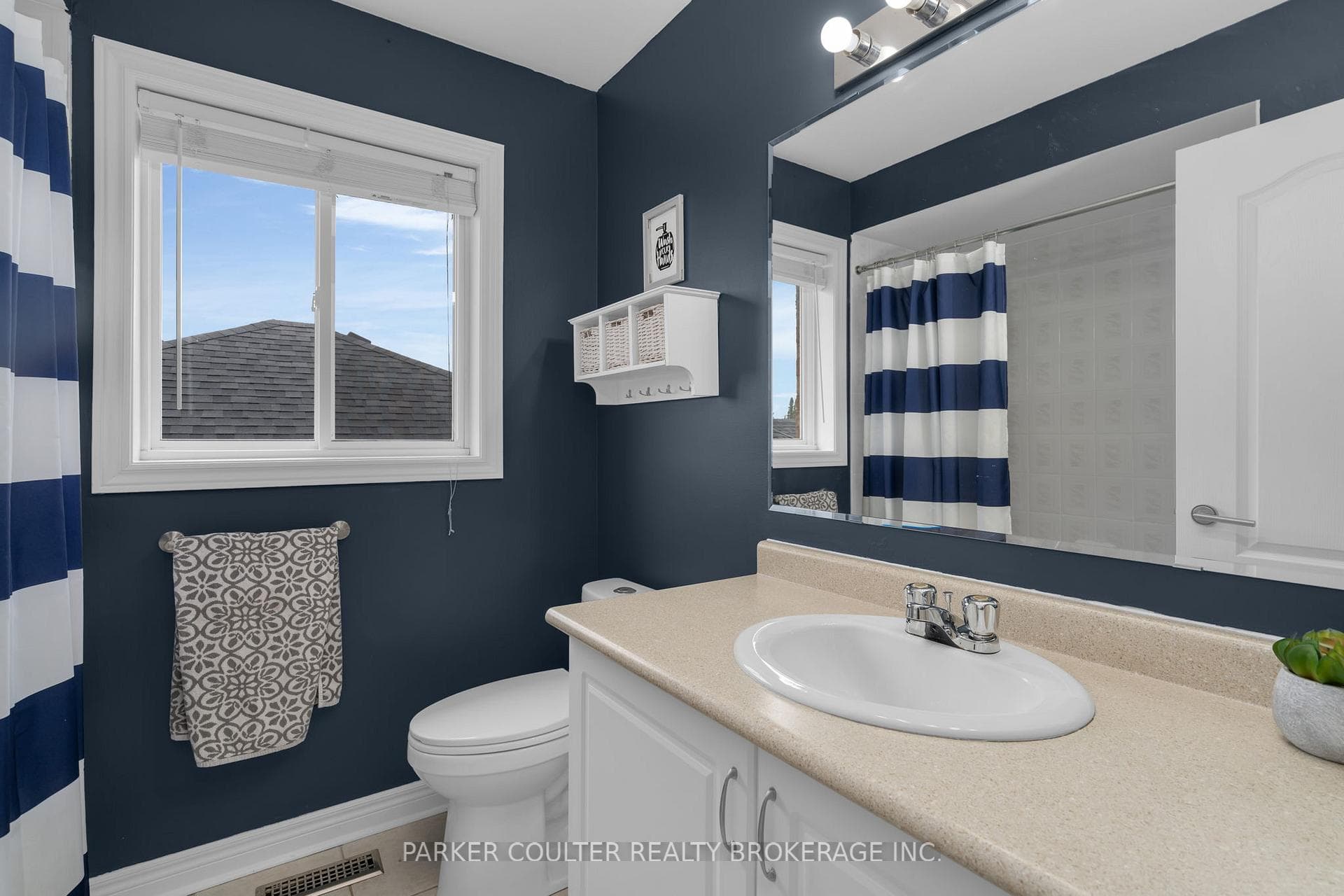 2034 Celeste Street photo 20