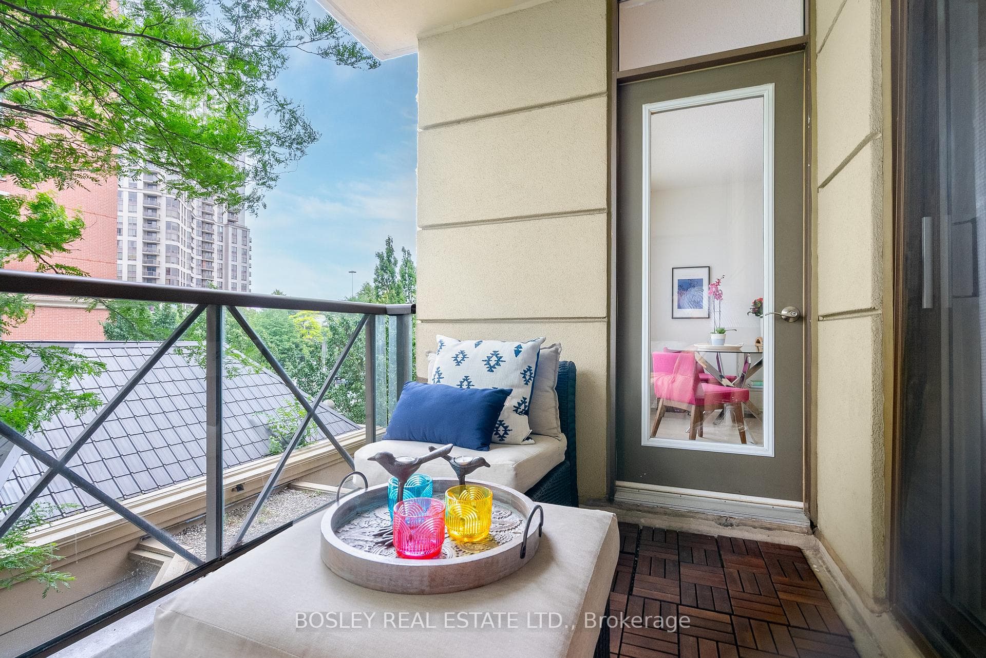 51 Harrison Garden Boulevard Unit 306 photo 27