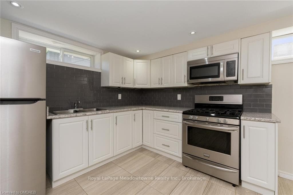 364 HIGHSIDE Drive photo 32