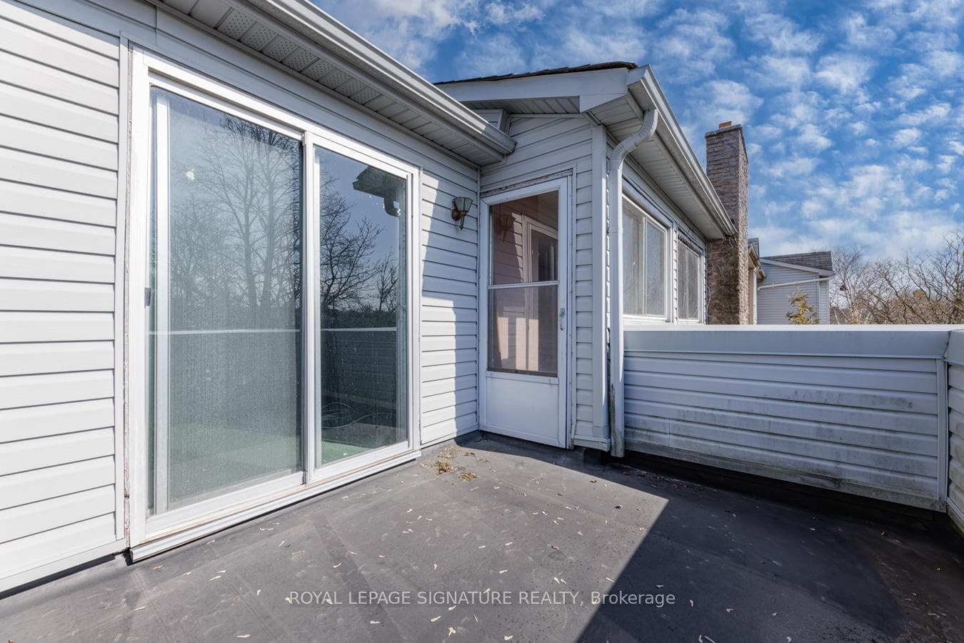 1796 Foleyet Crescent photo 22