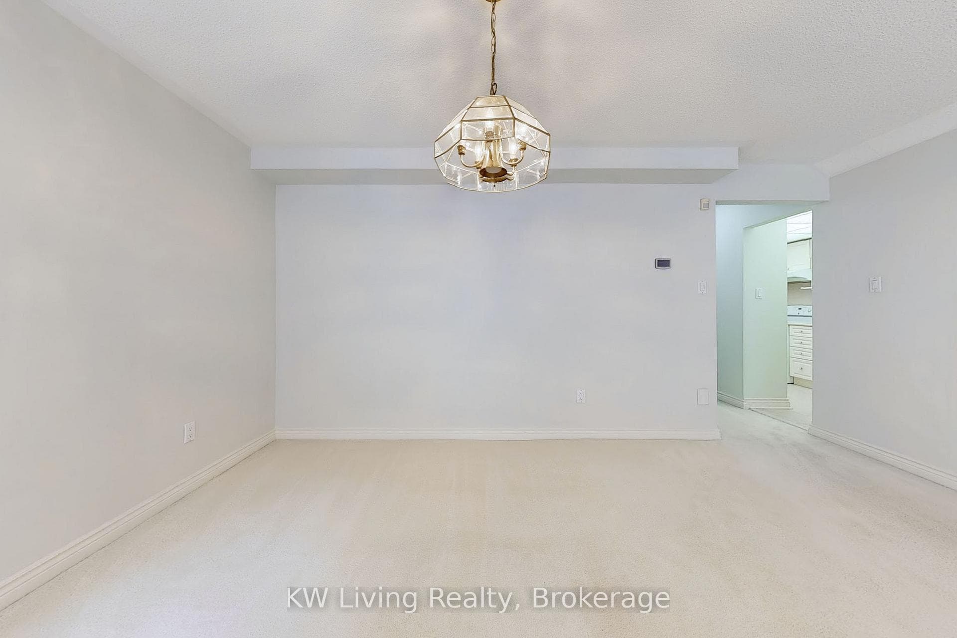 5490 Glen Erin Drive Unit 35 photo 11