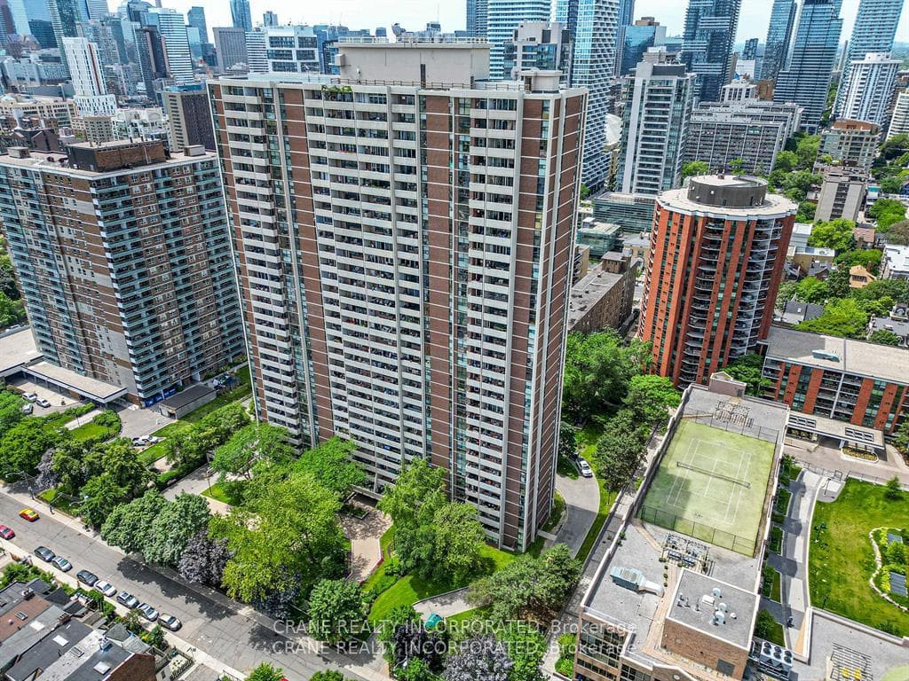 40 Homewood Avenue Unit 210 photo 6