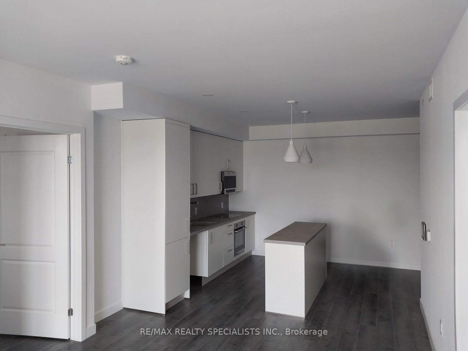 7549 Kaler Road Unit 302 photo 4