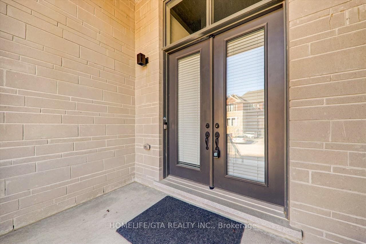 11737 Tenth Line photo 4