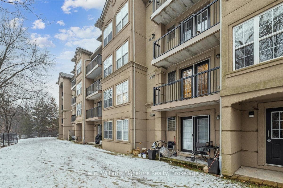 2075 Appleby Line Unit 205 photo 37