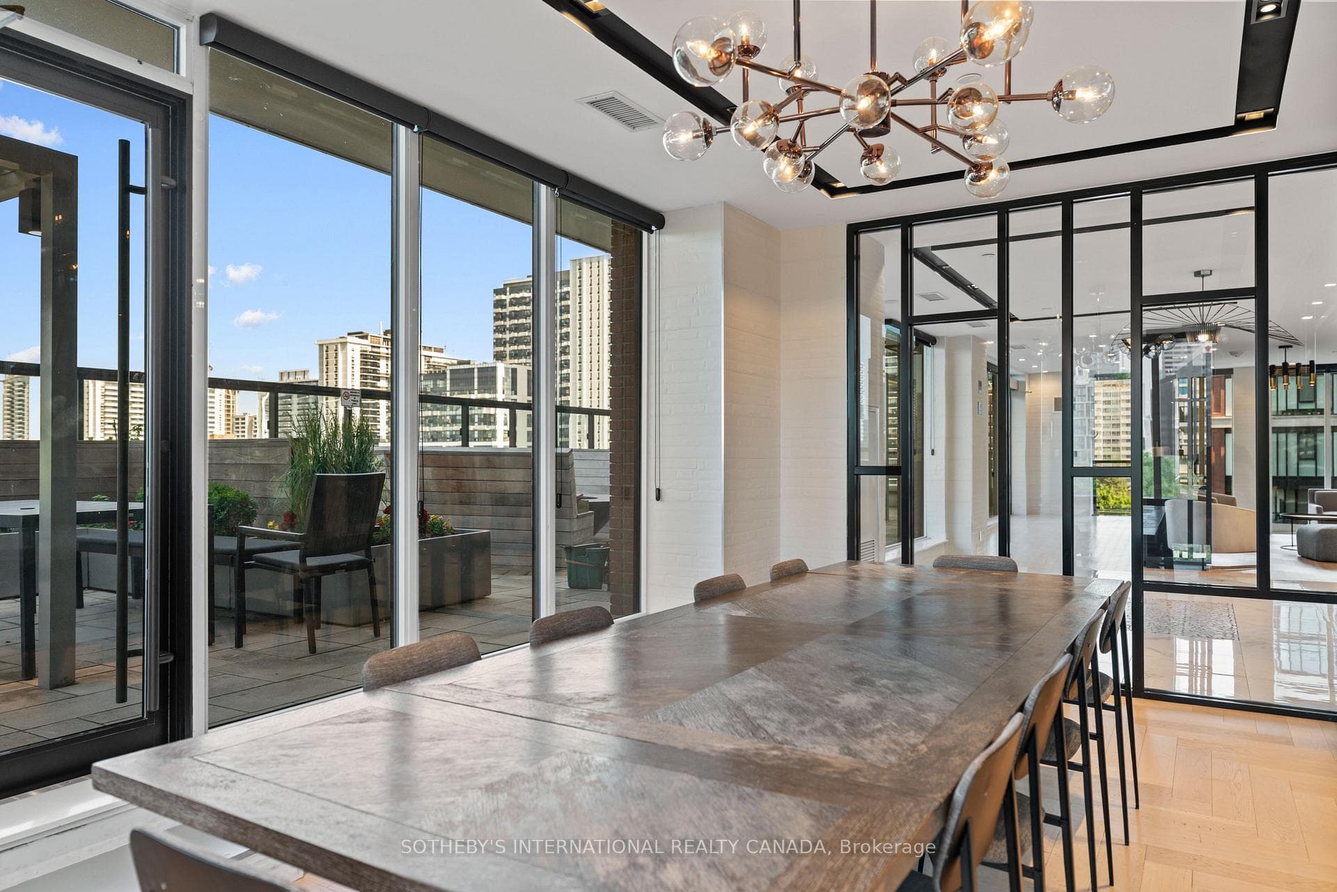 1 Belsize Drive Unit 412 photo 27