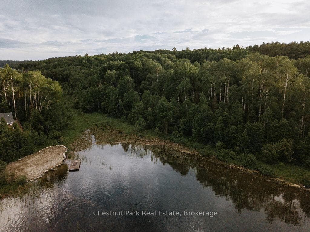 447 Fox Run photo 18