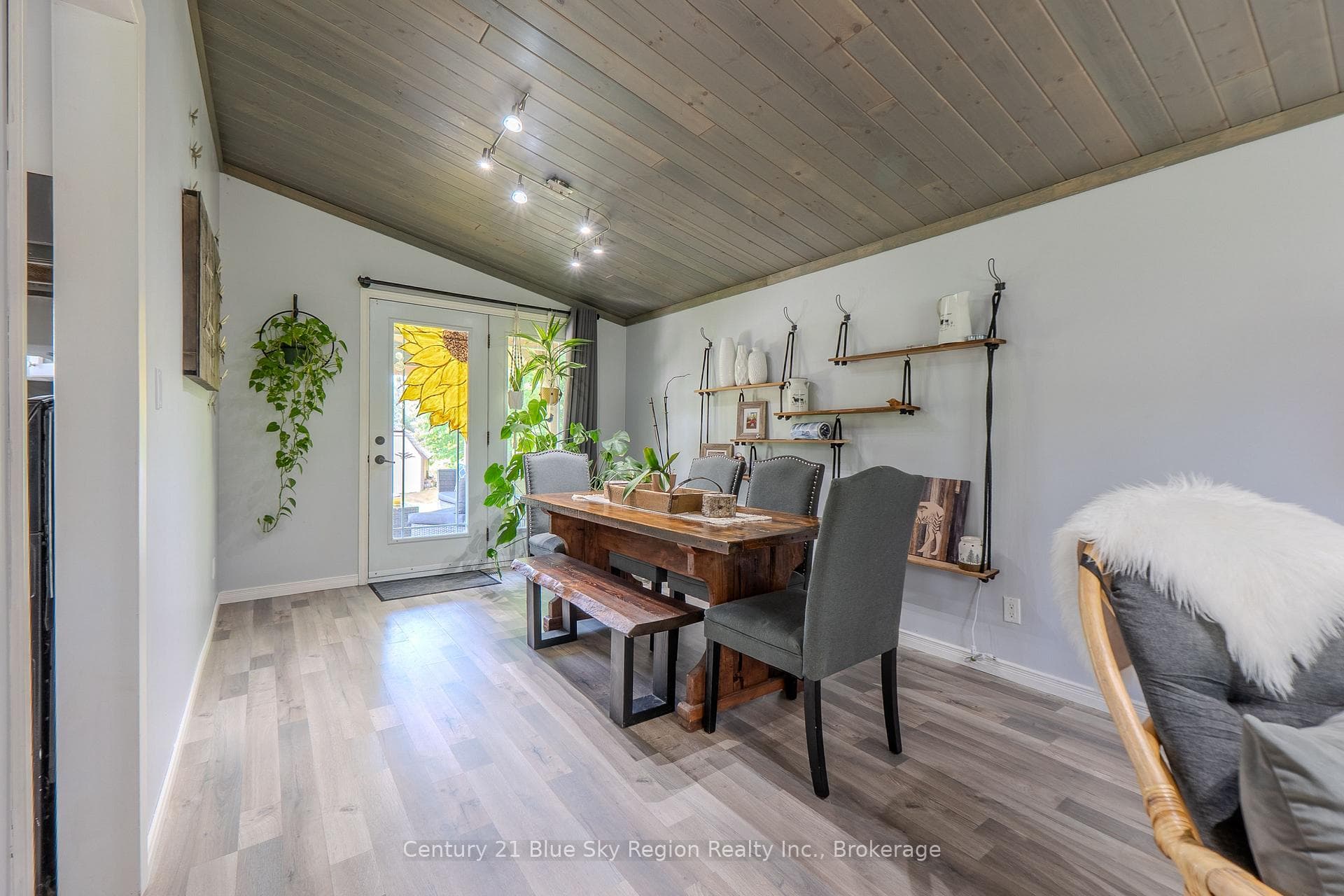 128 Hurtubise Road photo 12
