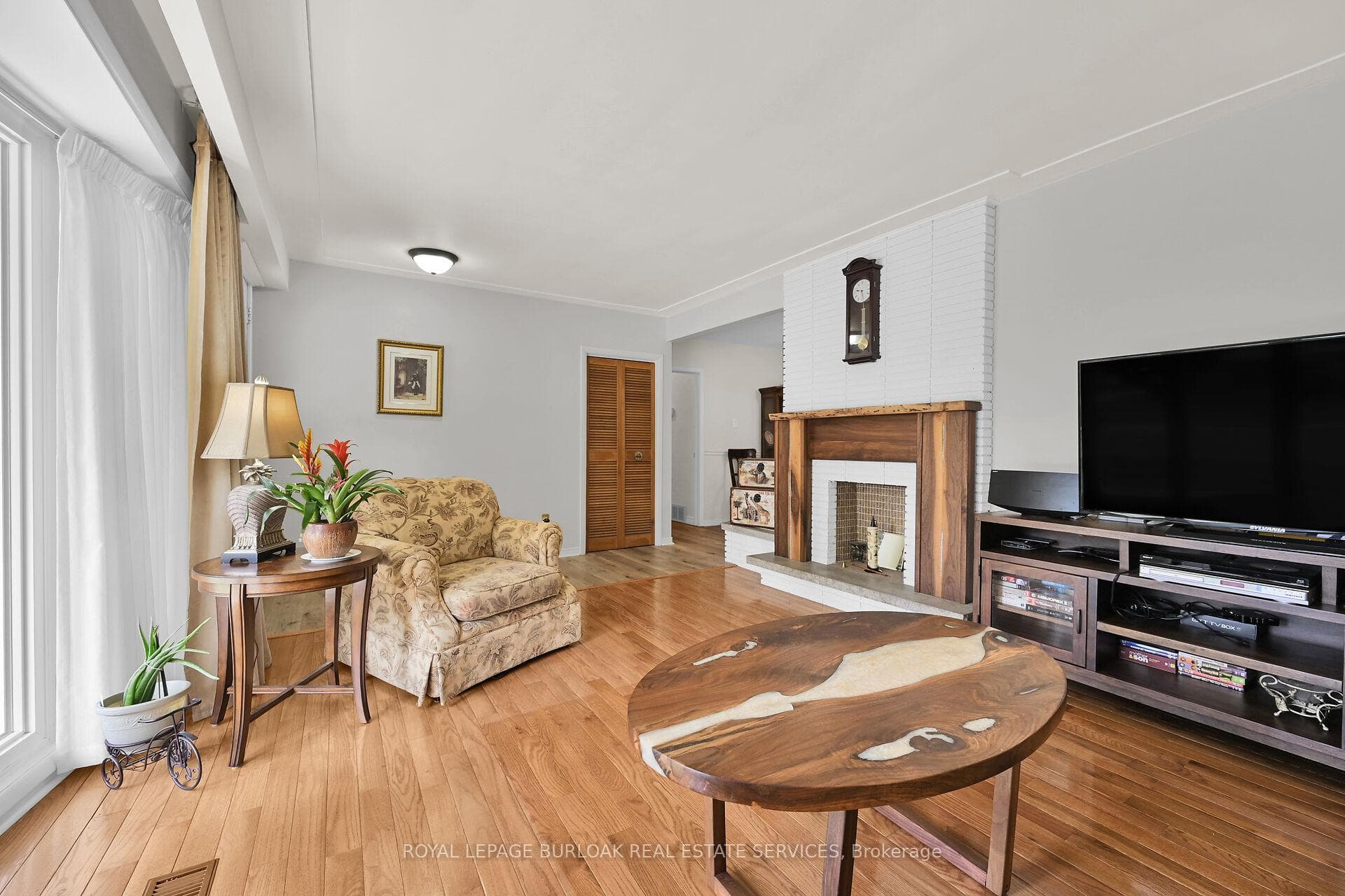 71 Delmar Drive photo 6