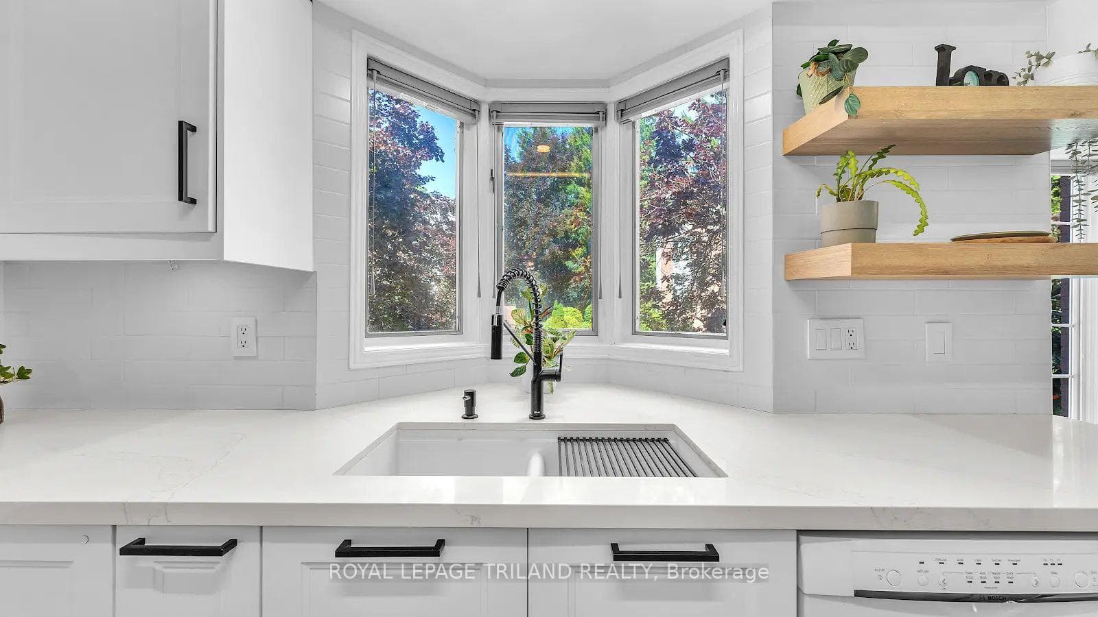 703 Windermere Road Unit 9 photo 9