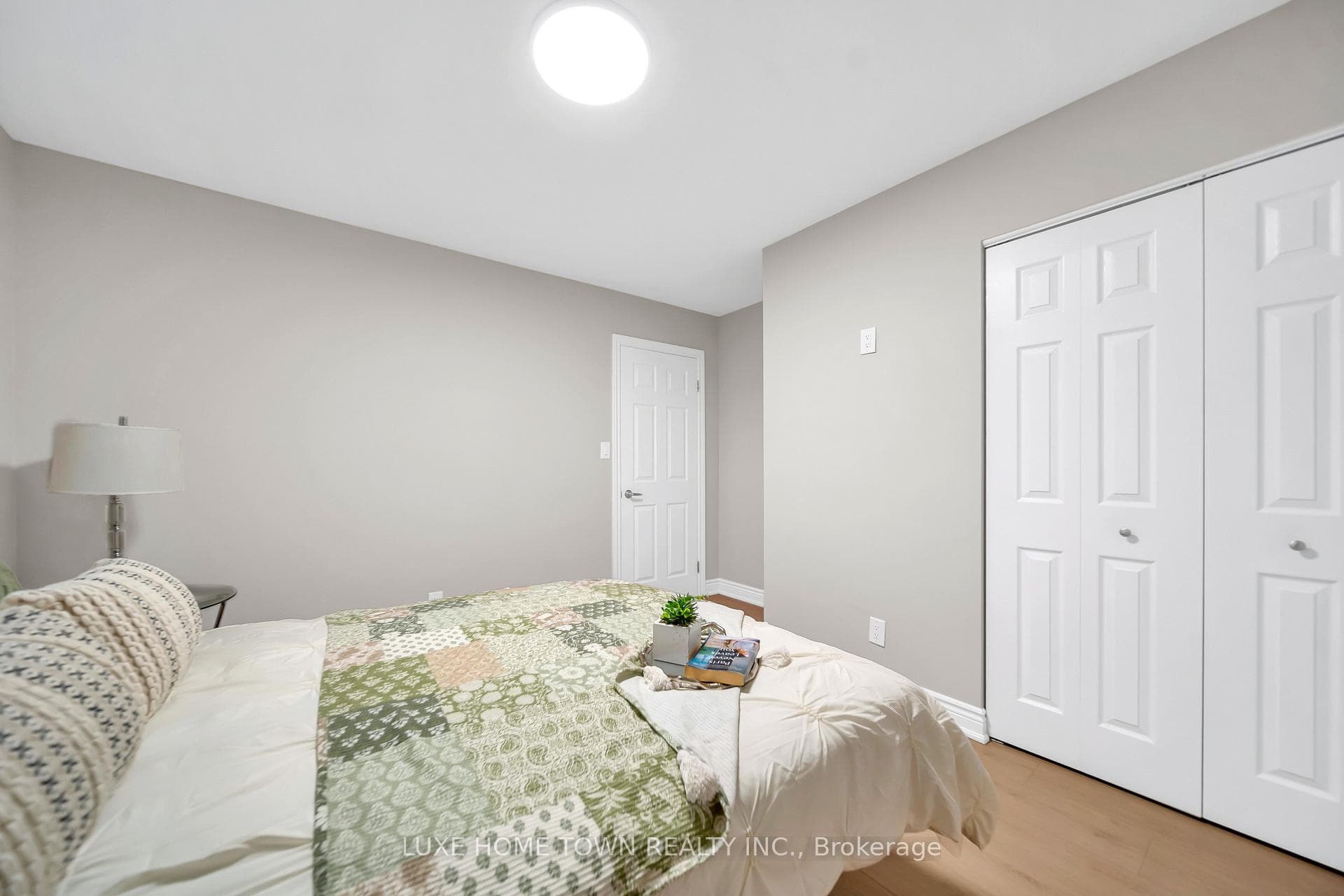 46 Elmwood Avenue photo 21