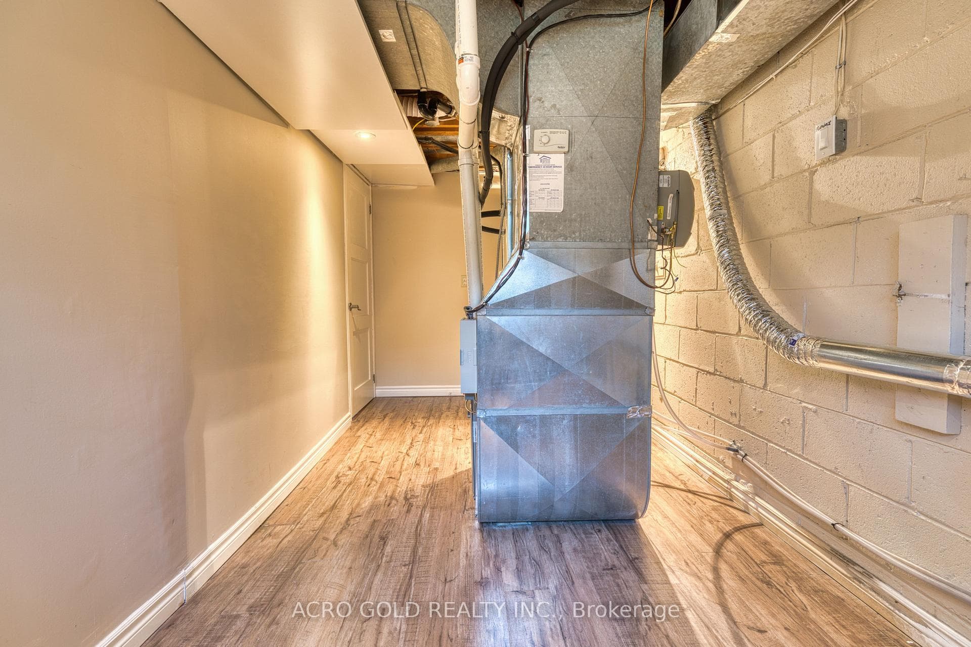 10 Kennebec Crescent photo 43