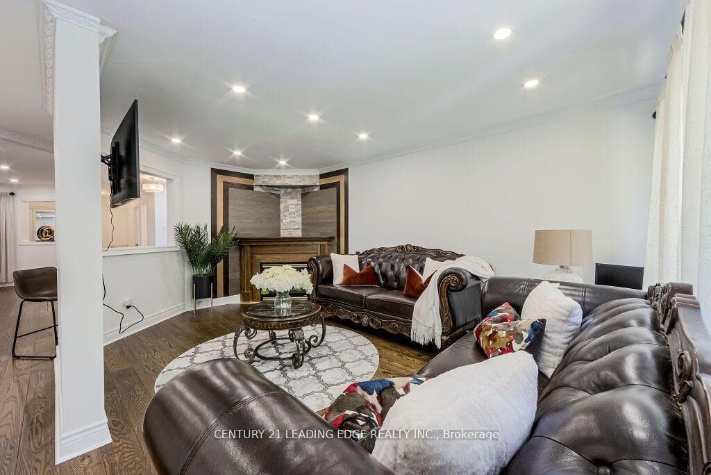 33 Markwood Crescent photo 19