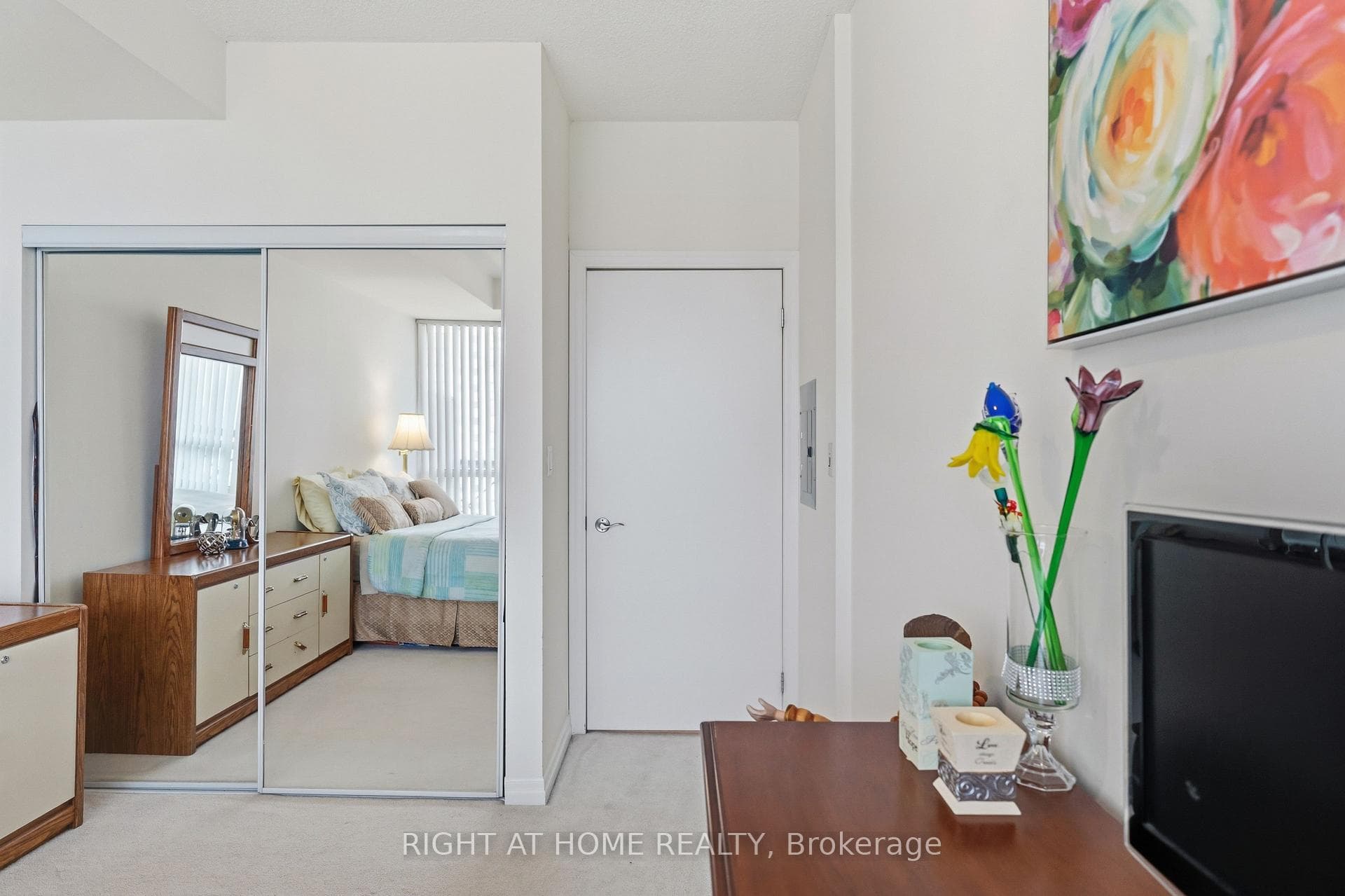 1359 Rathburn Road Unit 1007 photo 20