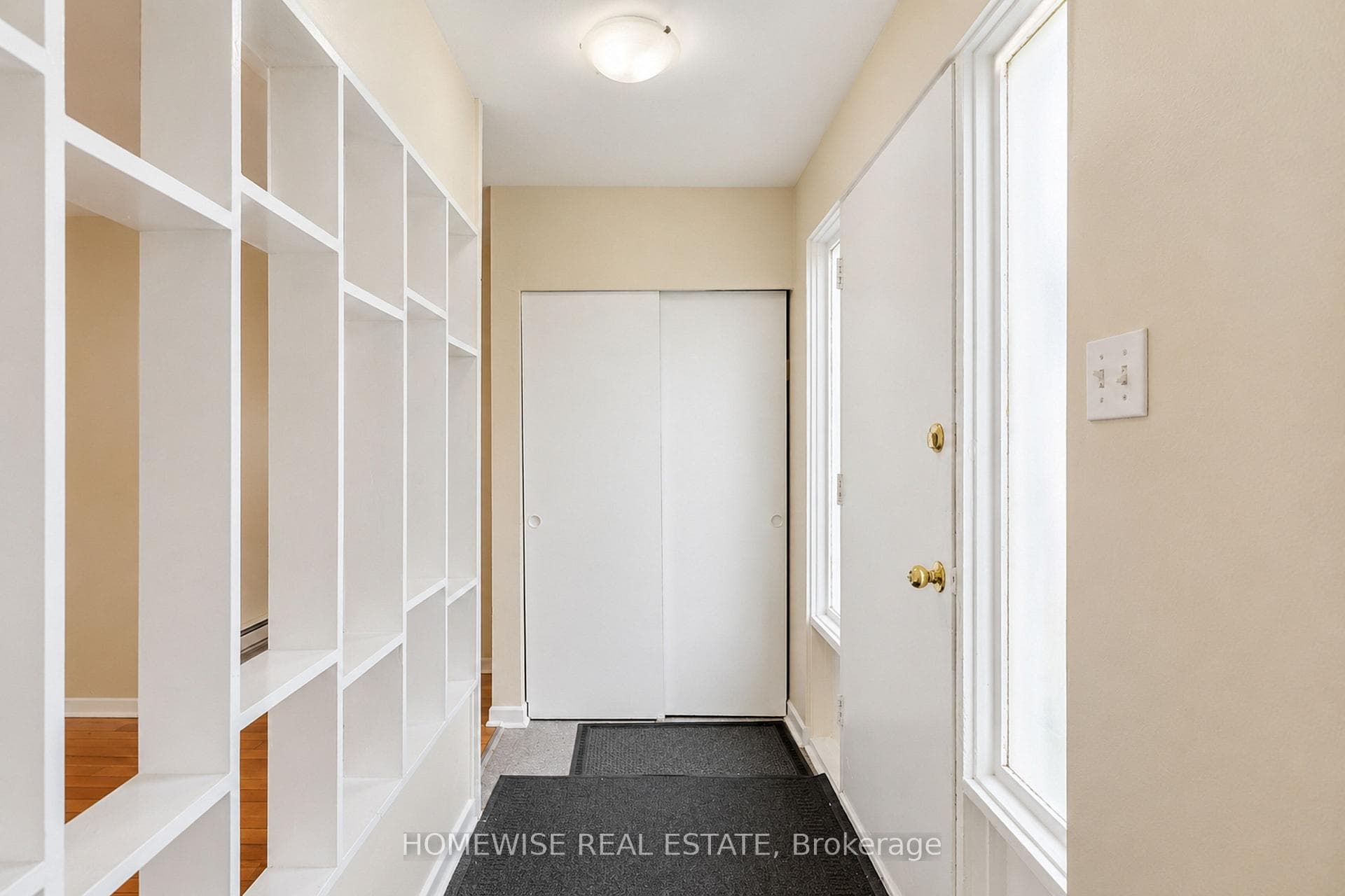 1350 Winding Trail Unit 33 photo 4