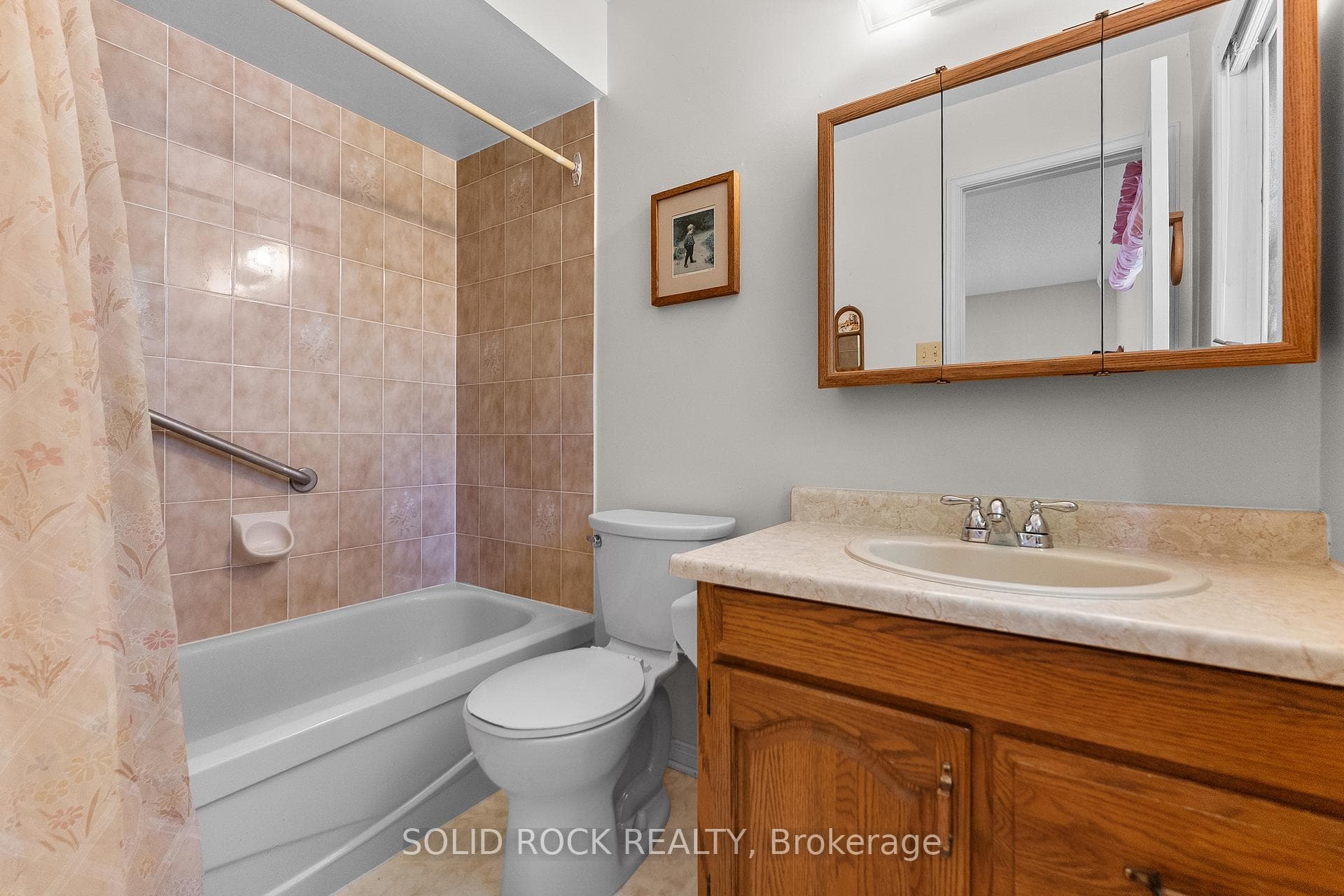 89 Woodridge Court photo 33