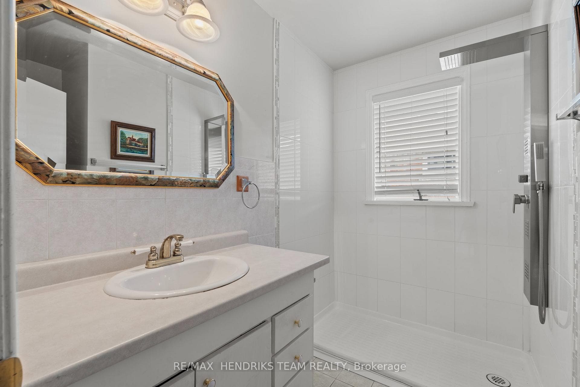17 Kamla Drive photo 15