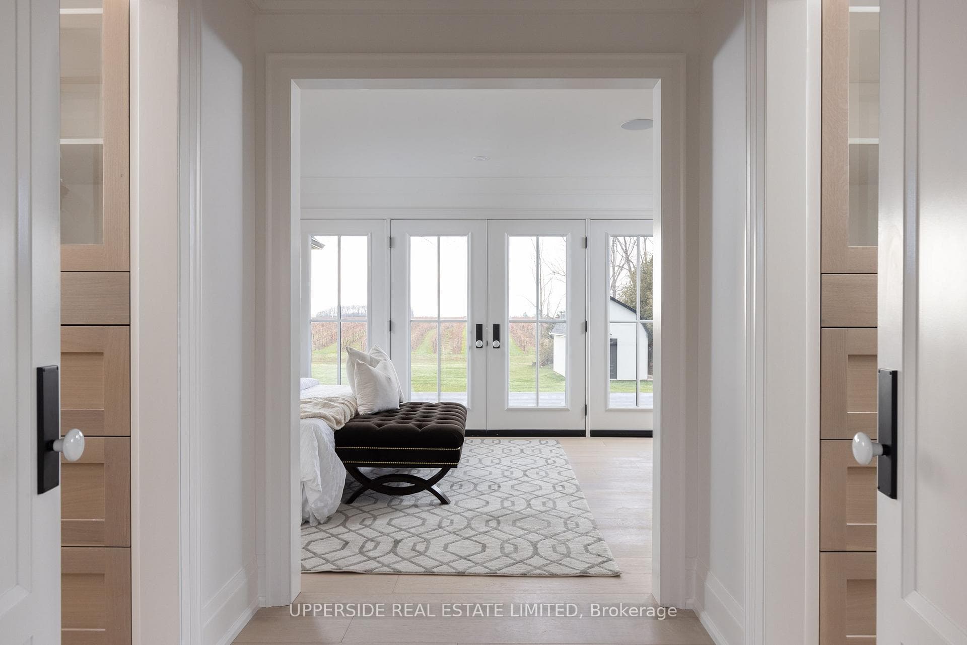 15886 Niagara Parkway photo 29