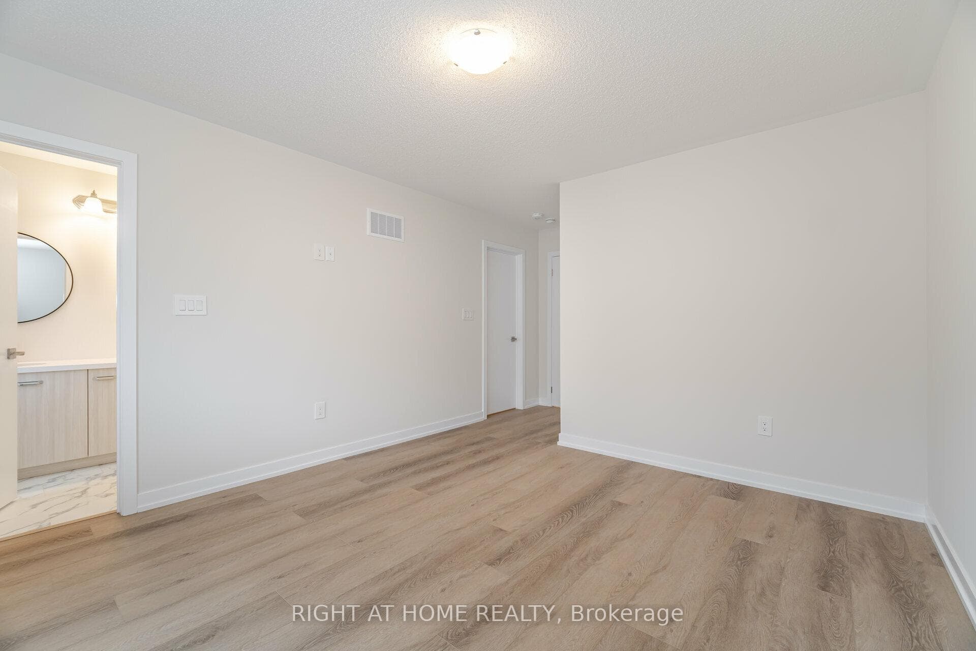 1318 Shevchenko Boulevard photo 20
