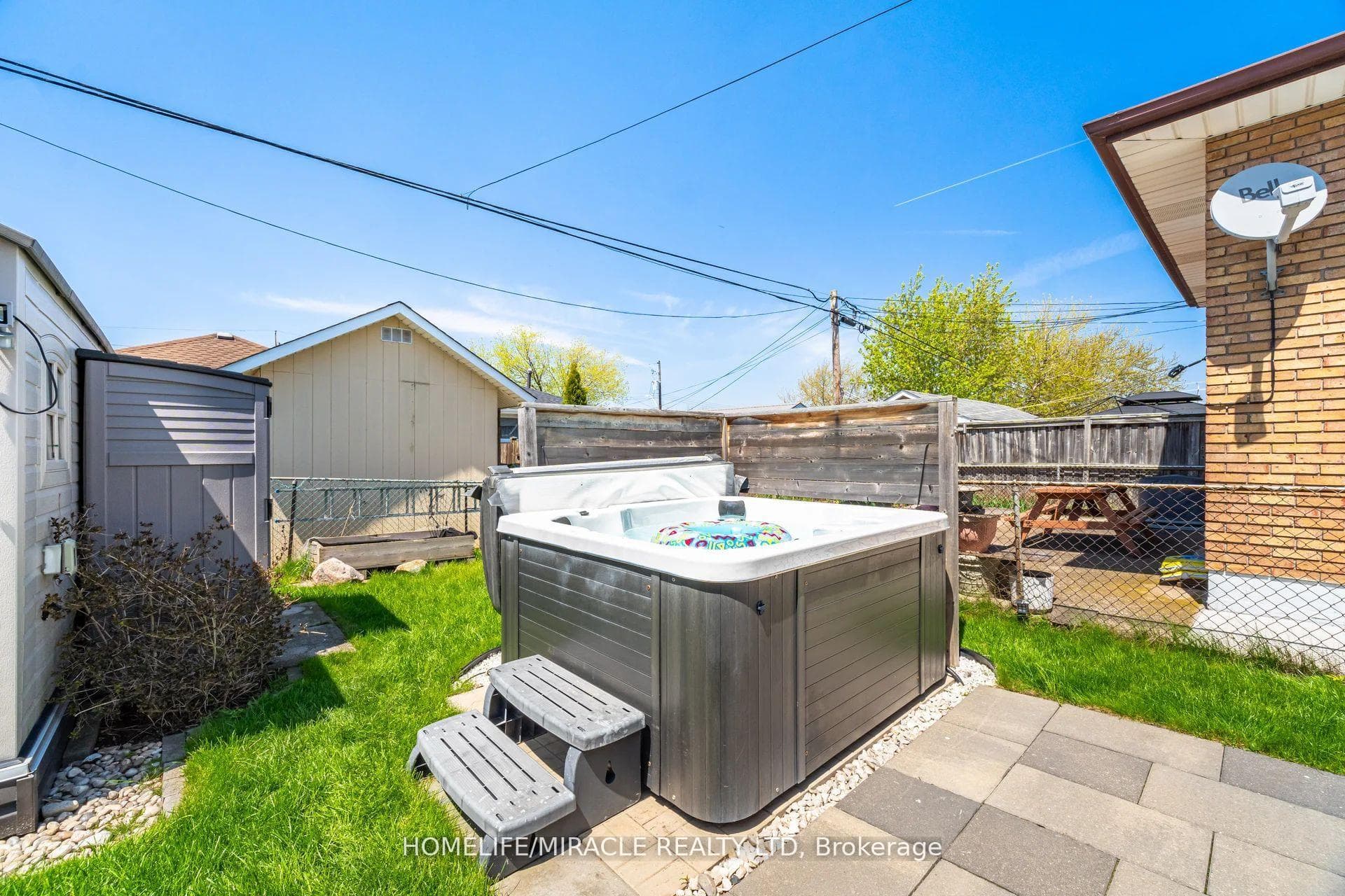71 Beland Avenue photo 32
