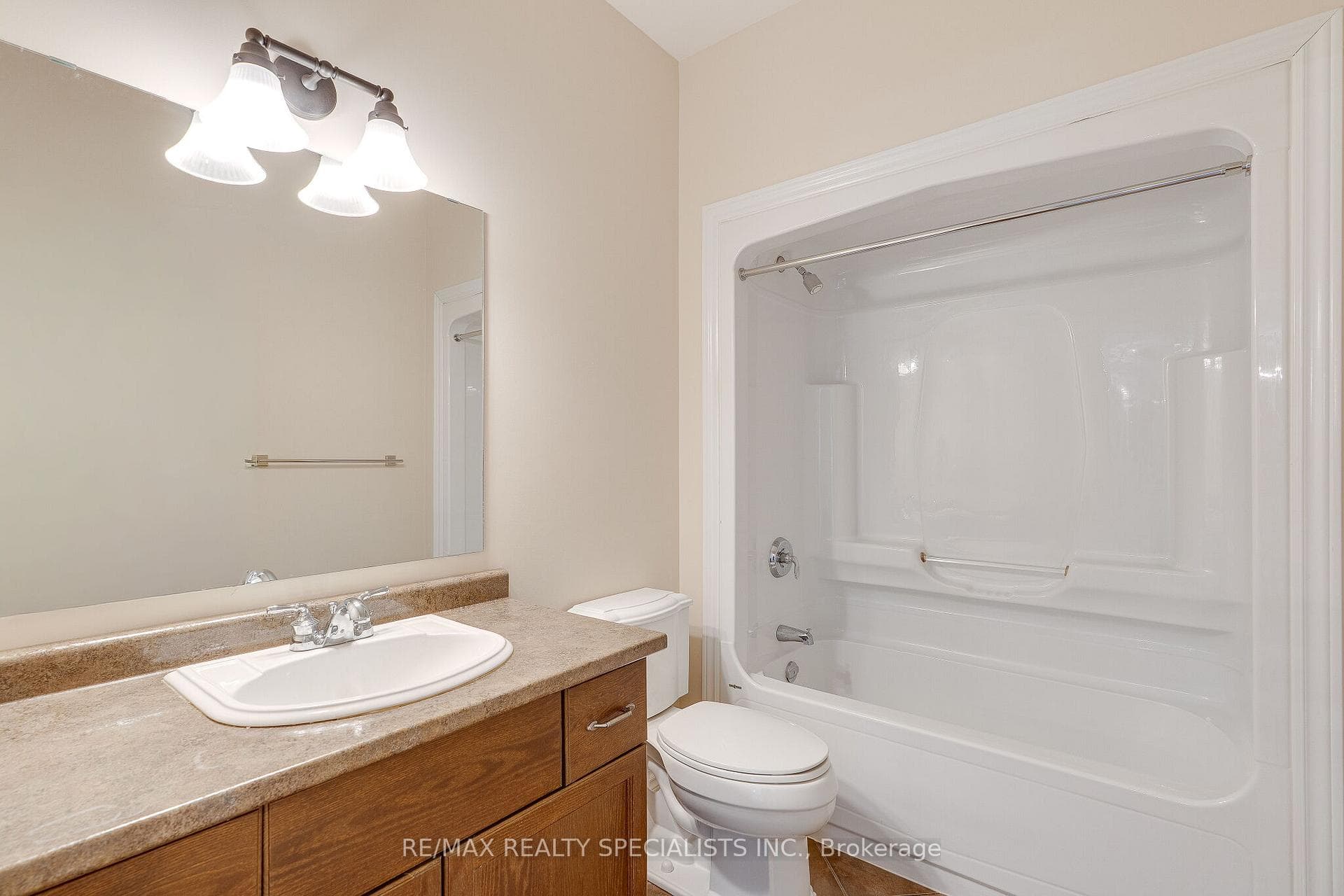 3 Reddington Drive Unit 2 photo 27