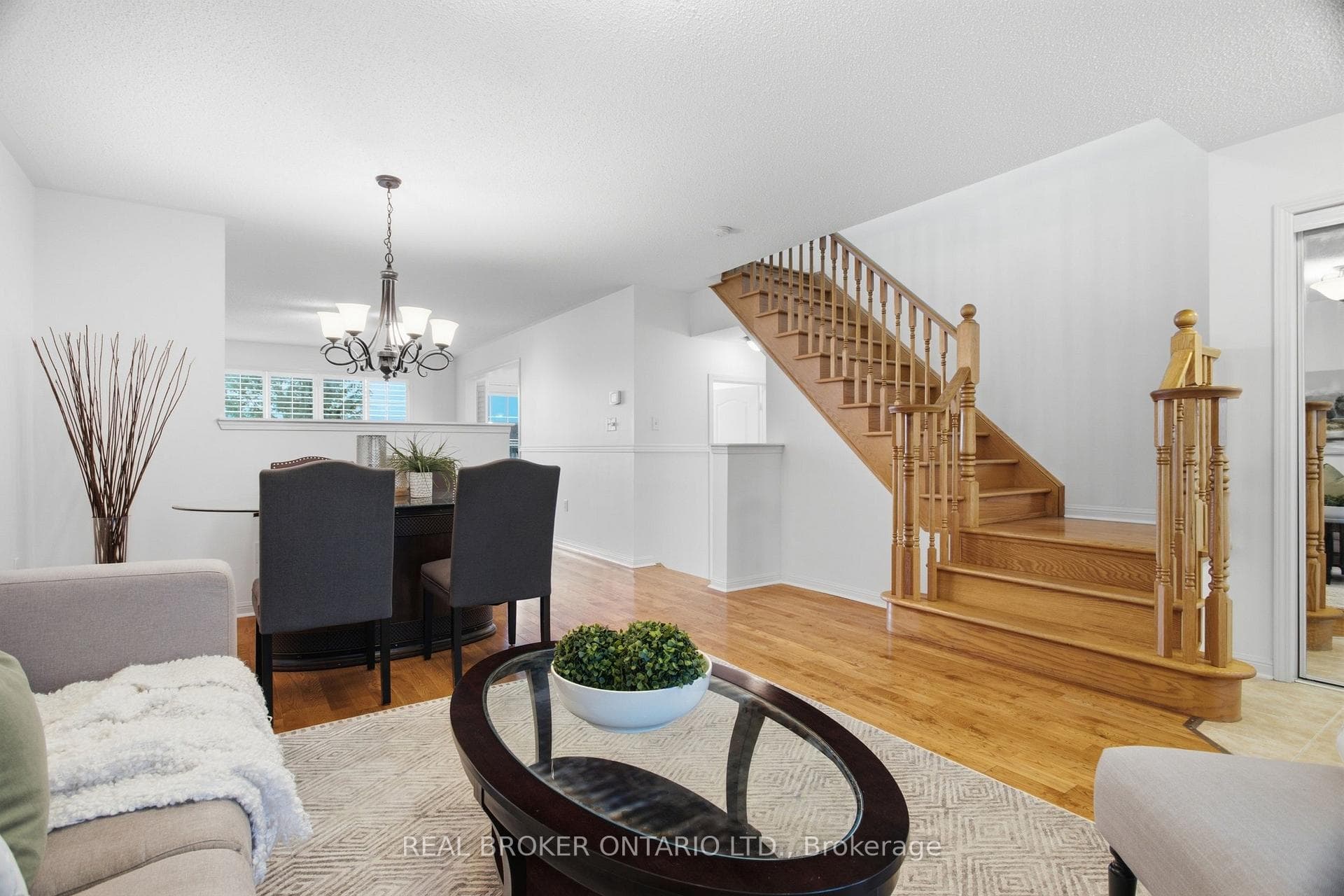 35 Bonavista Drive photo 7