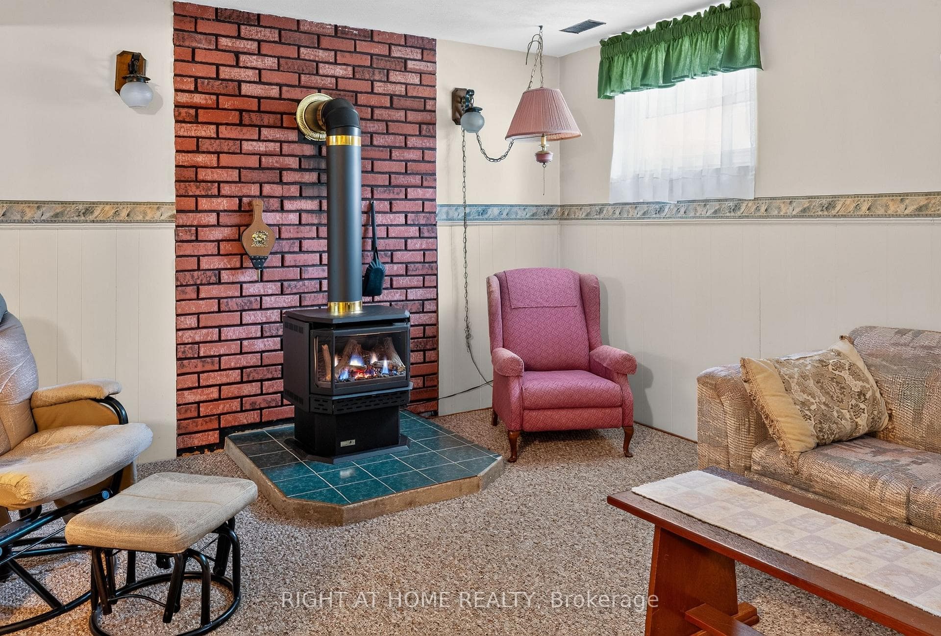 49 Locke Avenue photo 19