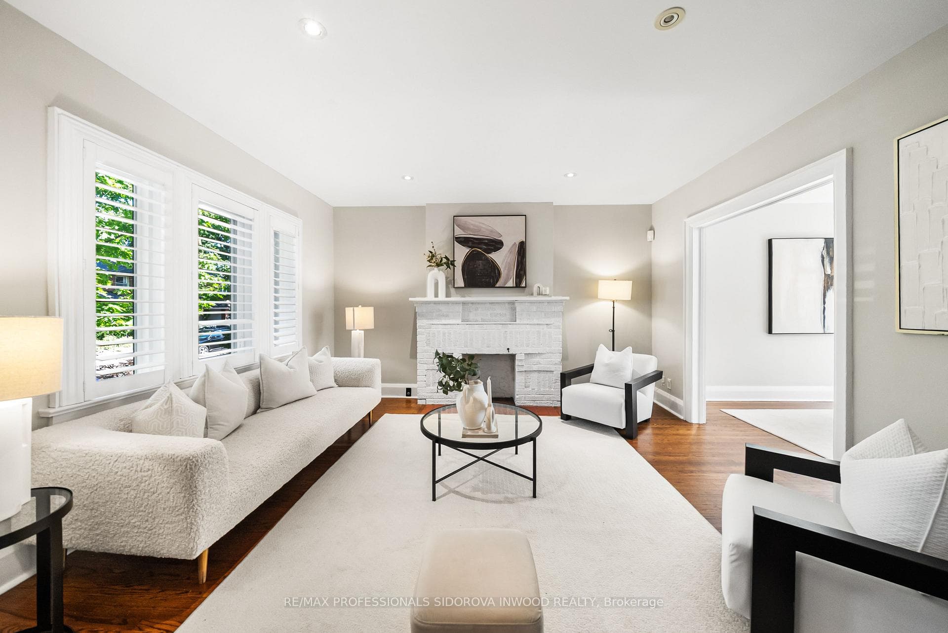 82 Durie Street photo 6