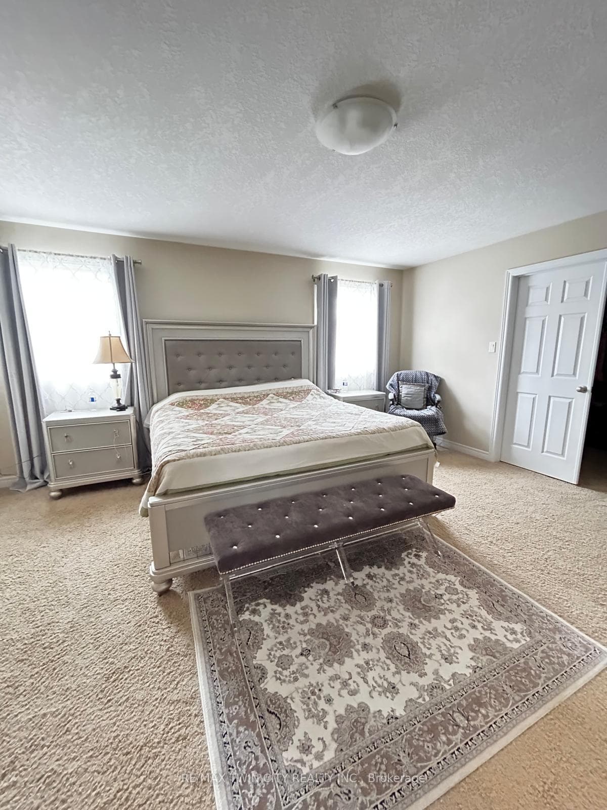 722 Sundew Drive photo 24