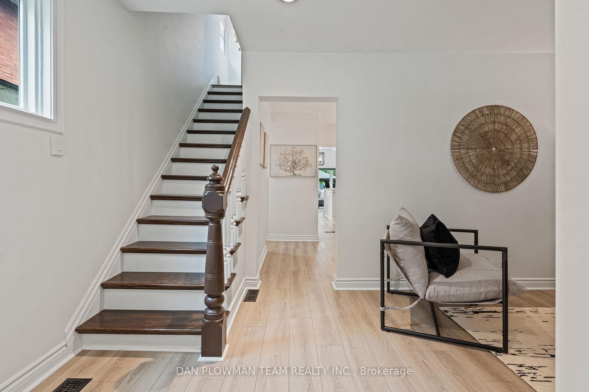 77 Buckingham Avenue photo 22
