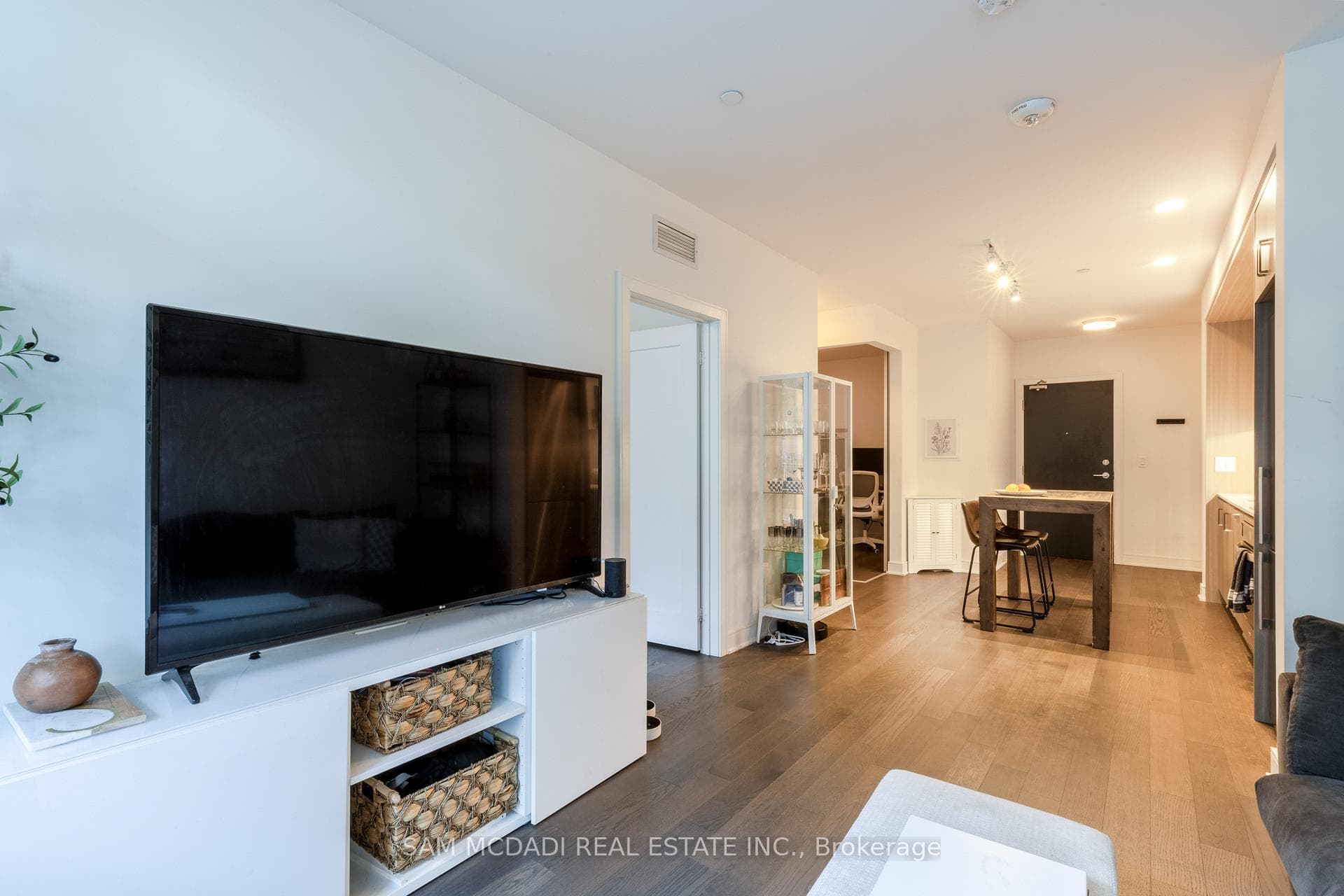 1575 Lakeshore Road Unit GR33 photo 16