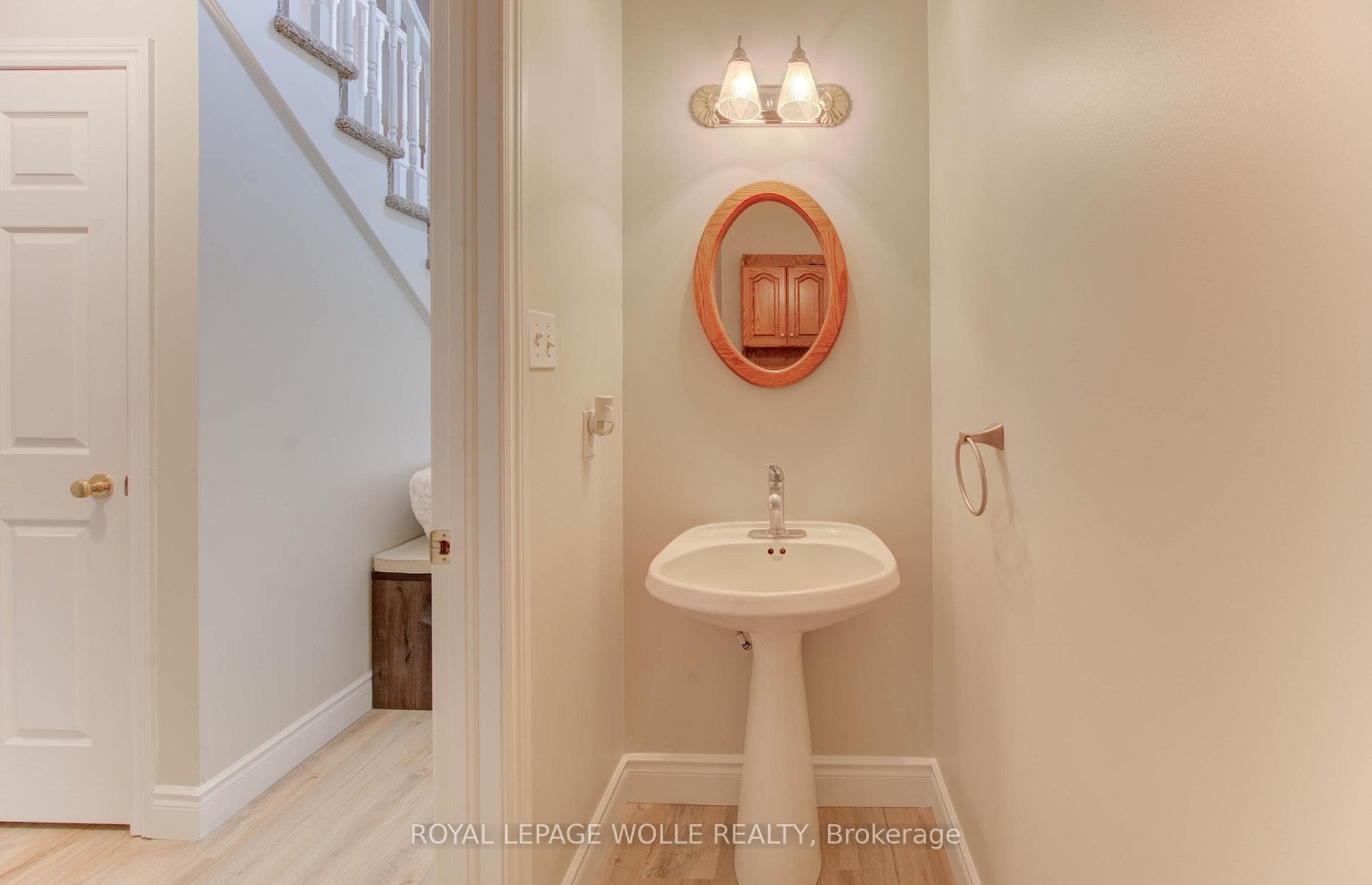 396 Otterbein Road photo 9