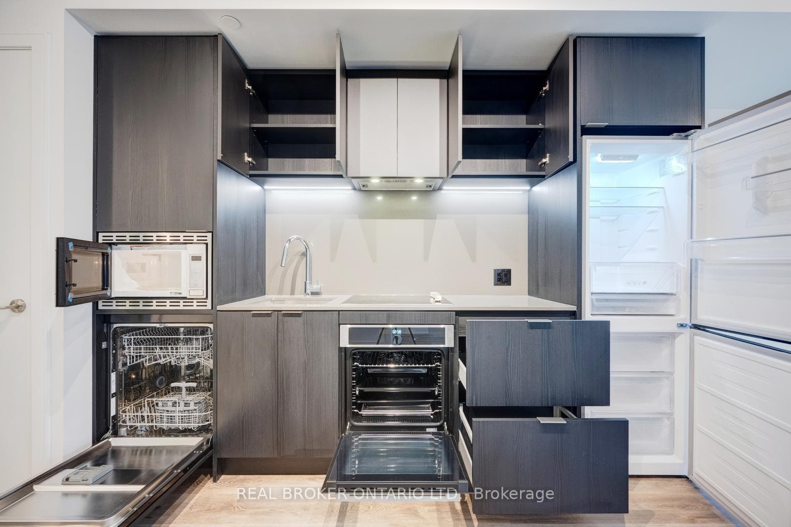 3009 Novar Road Unit 630 photo 20