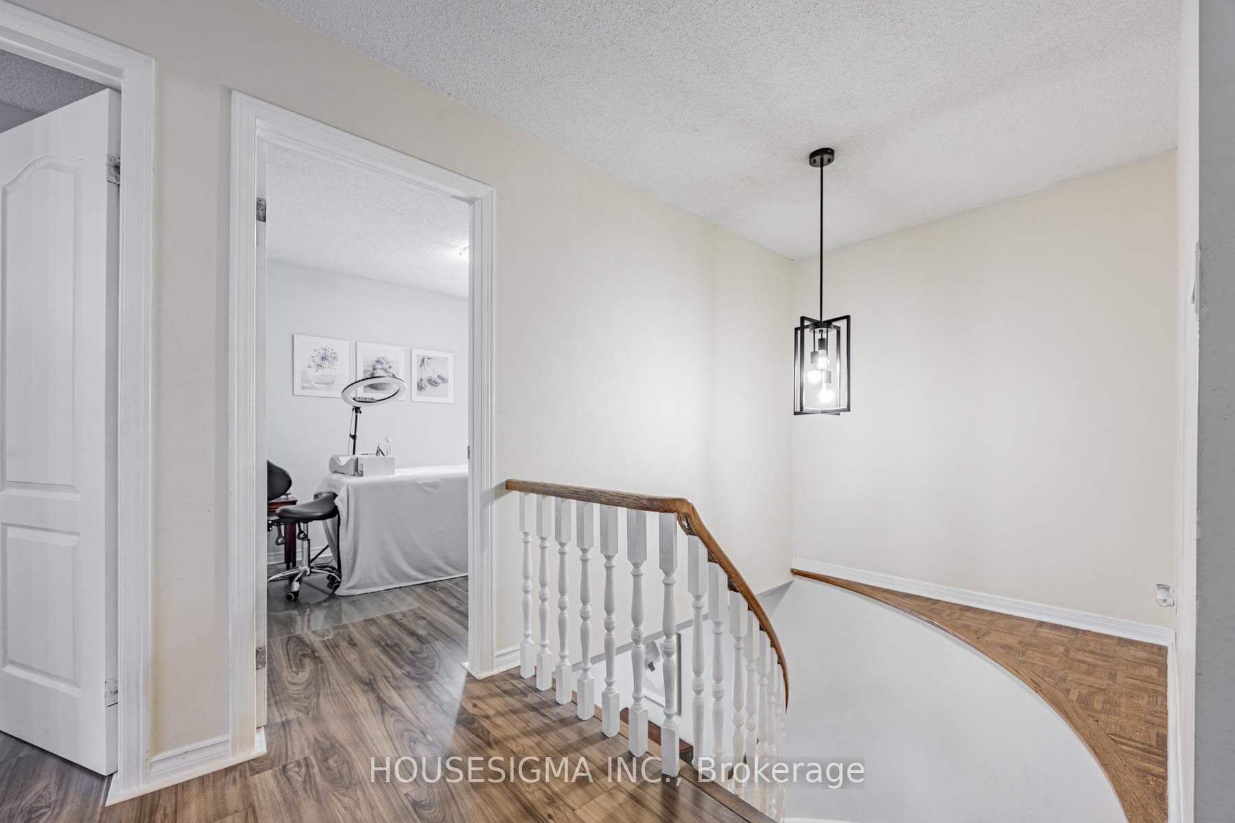 397 Morrish Road photo 21