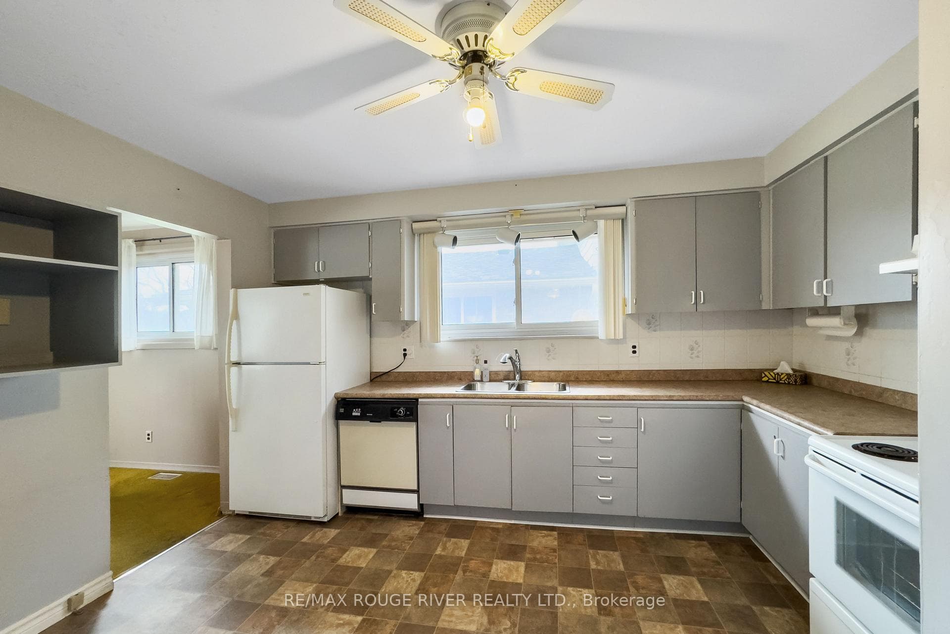 100 Martindale Street photo 12
