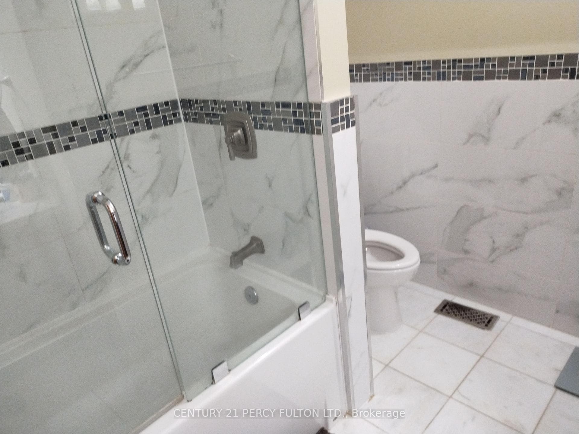 18 David Drive photo 5