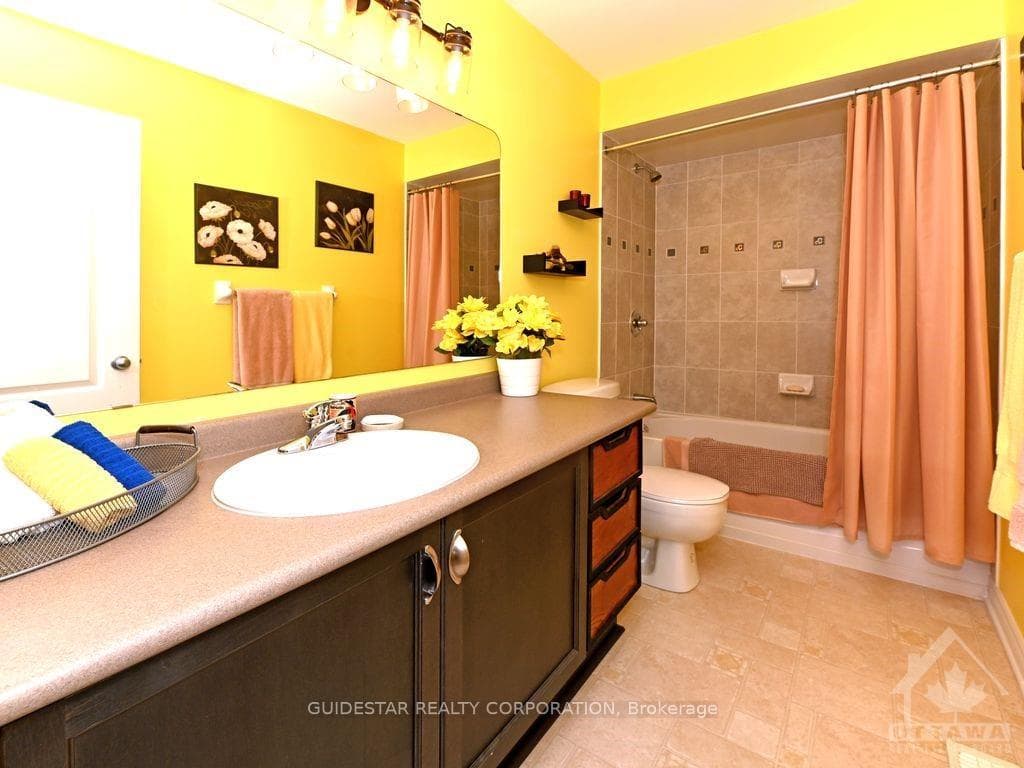 74 SELHURST Avenue photo 23
