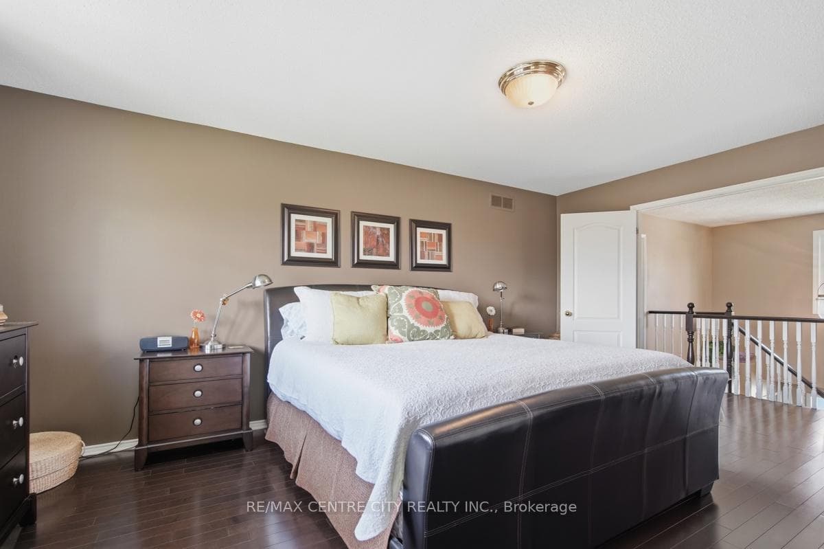 72 Robinson Lane photo 25