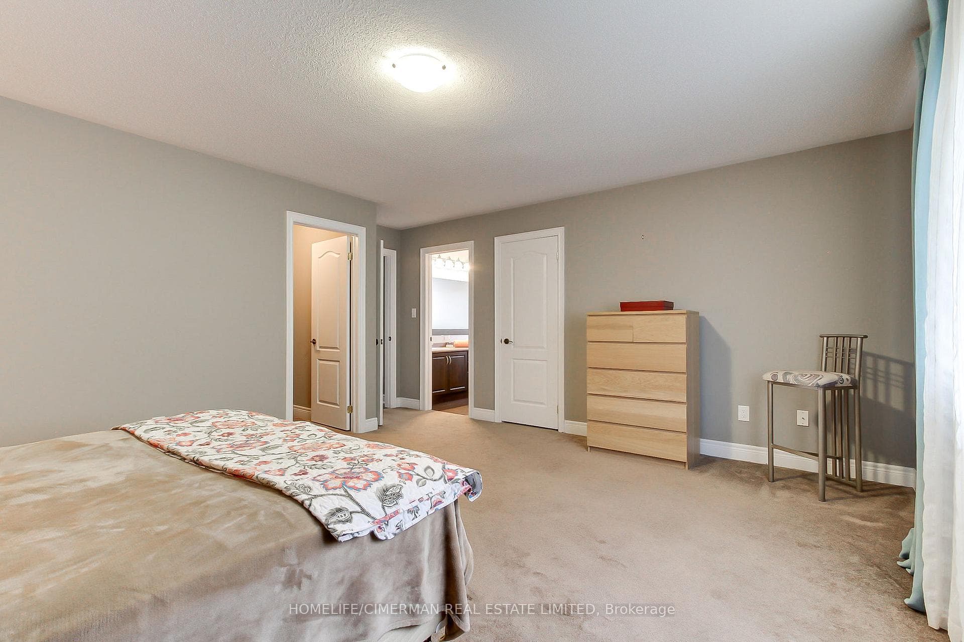 88 Chelsea Crescent photo 22