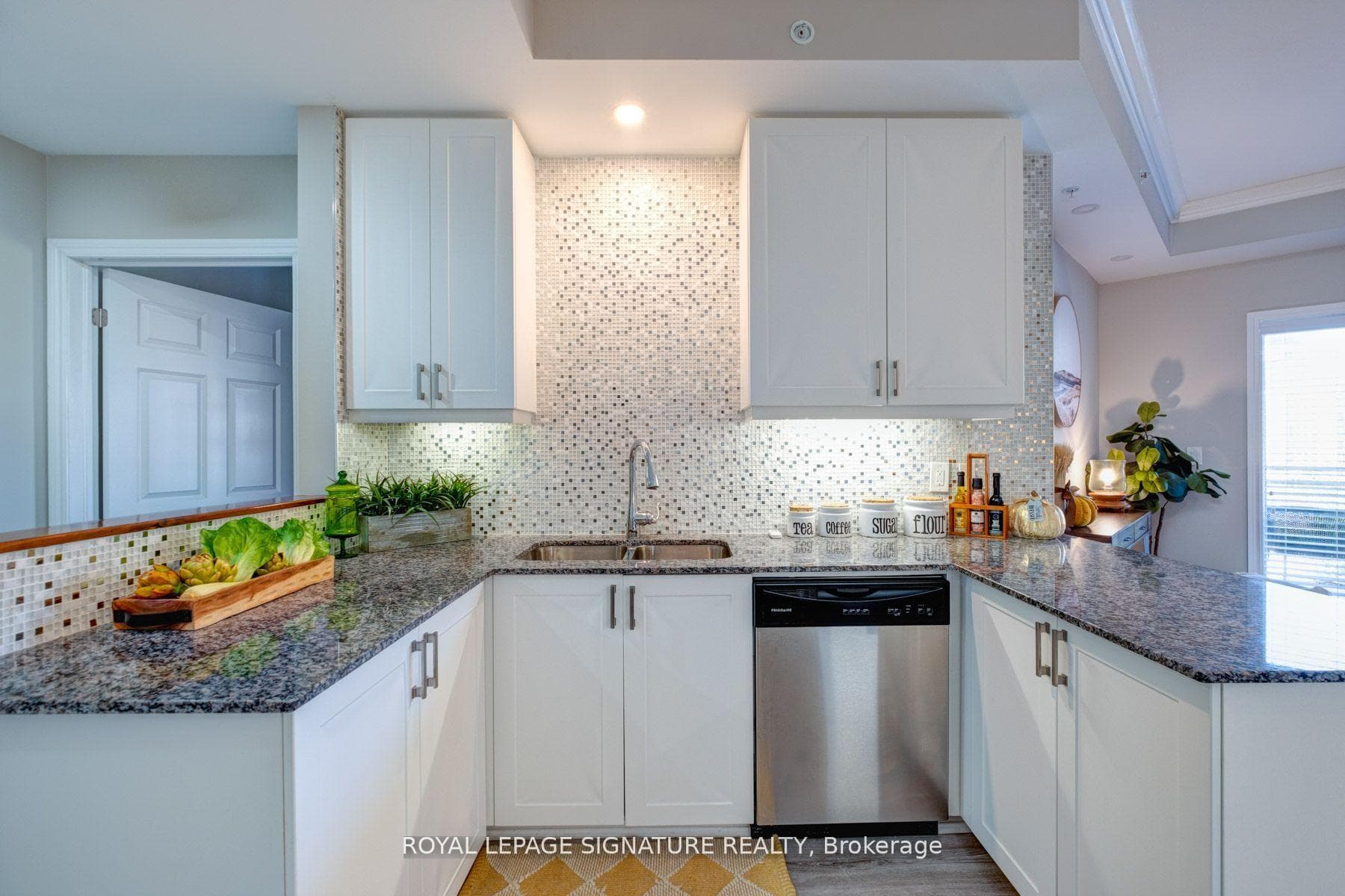 680 Gordon Street Unit 301 photo 13