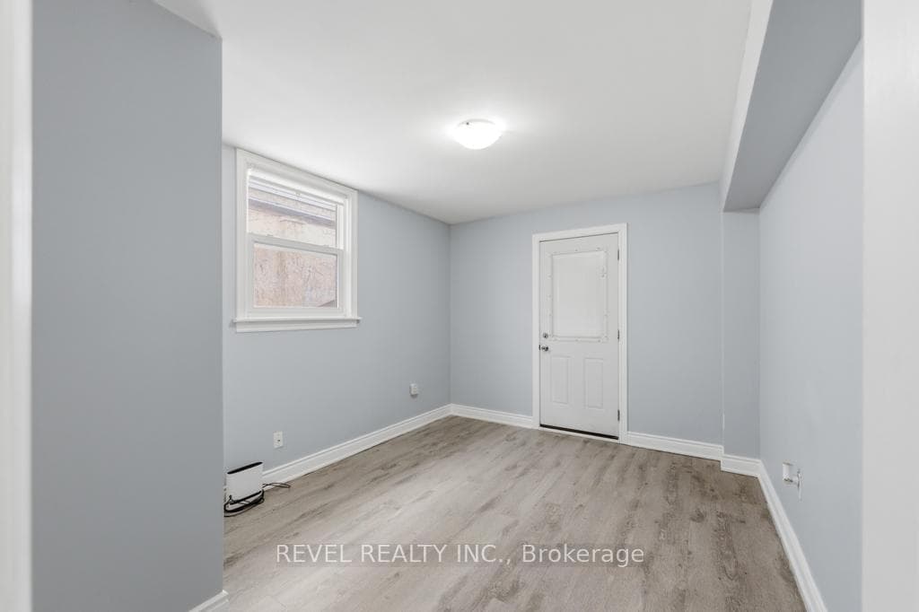 44 Jefferson Avenue photo 33