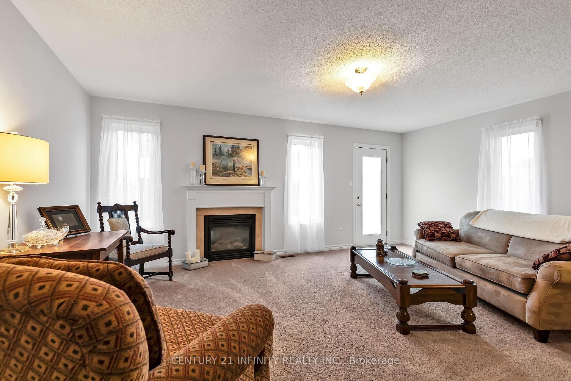 118 Sprucewood Crescent photo 11