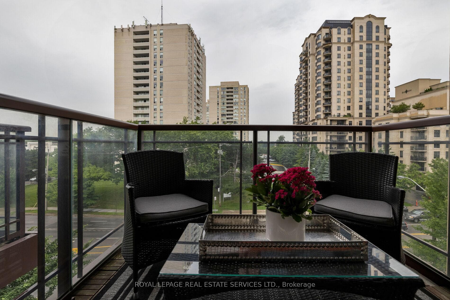 27 Rean Drive Unit 517 photo 24
